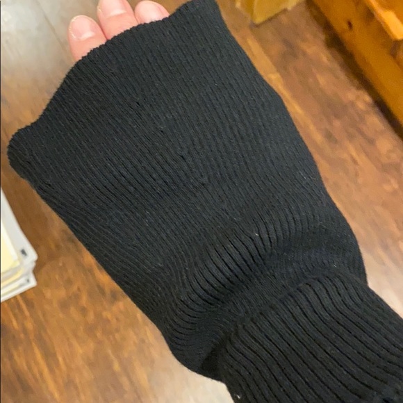 NEW Cabi Liberty Arm Warmers - Picture 3 of 4